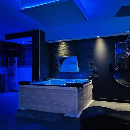 La Nuit Coquine•Suite Avec Jacuzzi•Evasion *