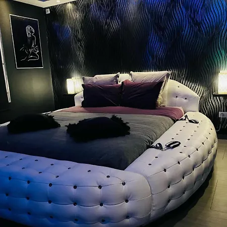 La Nuit Coquine•Suite Avec Jacuzzi•Evasion וילה *